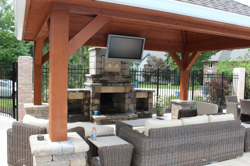 Read more about the article Design Ideas for Your Outdoor Living Space