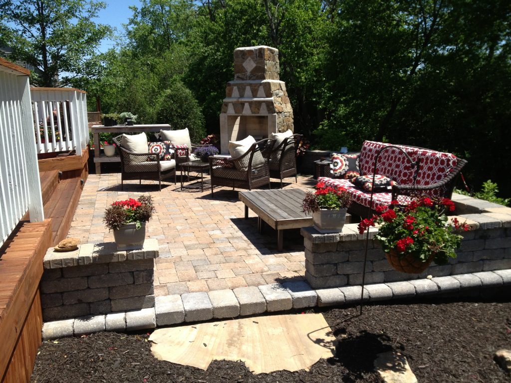 Read more about the article Project Highlight: Adding a Custom Outdoor Fireplace